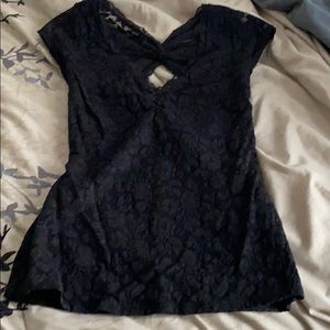 Open back Lace shirt